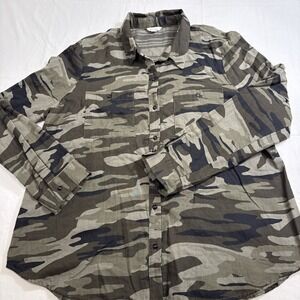 SHIRT Cato WOMENS MEDIUM Button Up  Green Brown Camouflage Long Sleeve Pockets